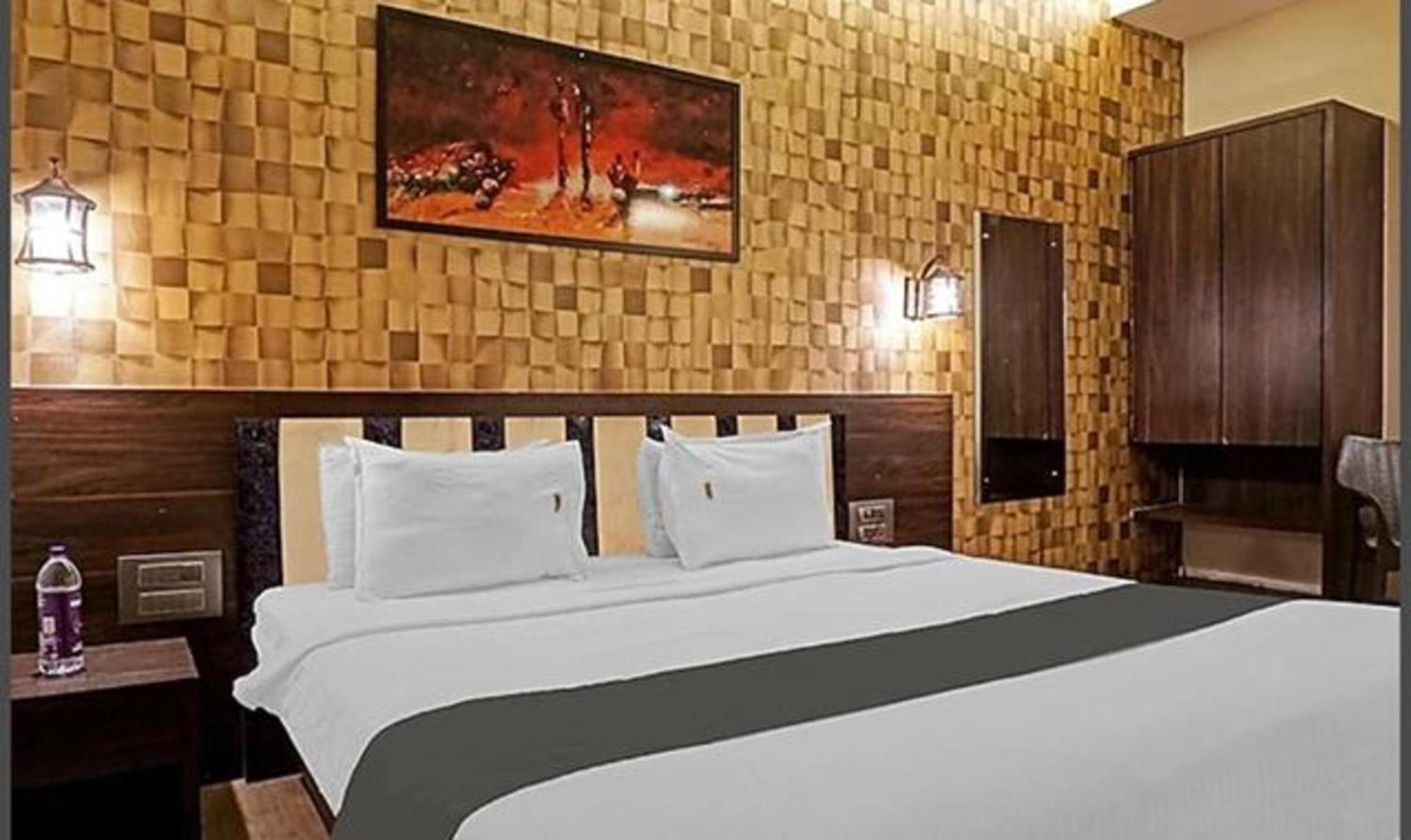 Omkar Executive Otel Yerandwane Dış mekan fotoğraf