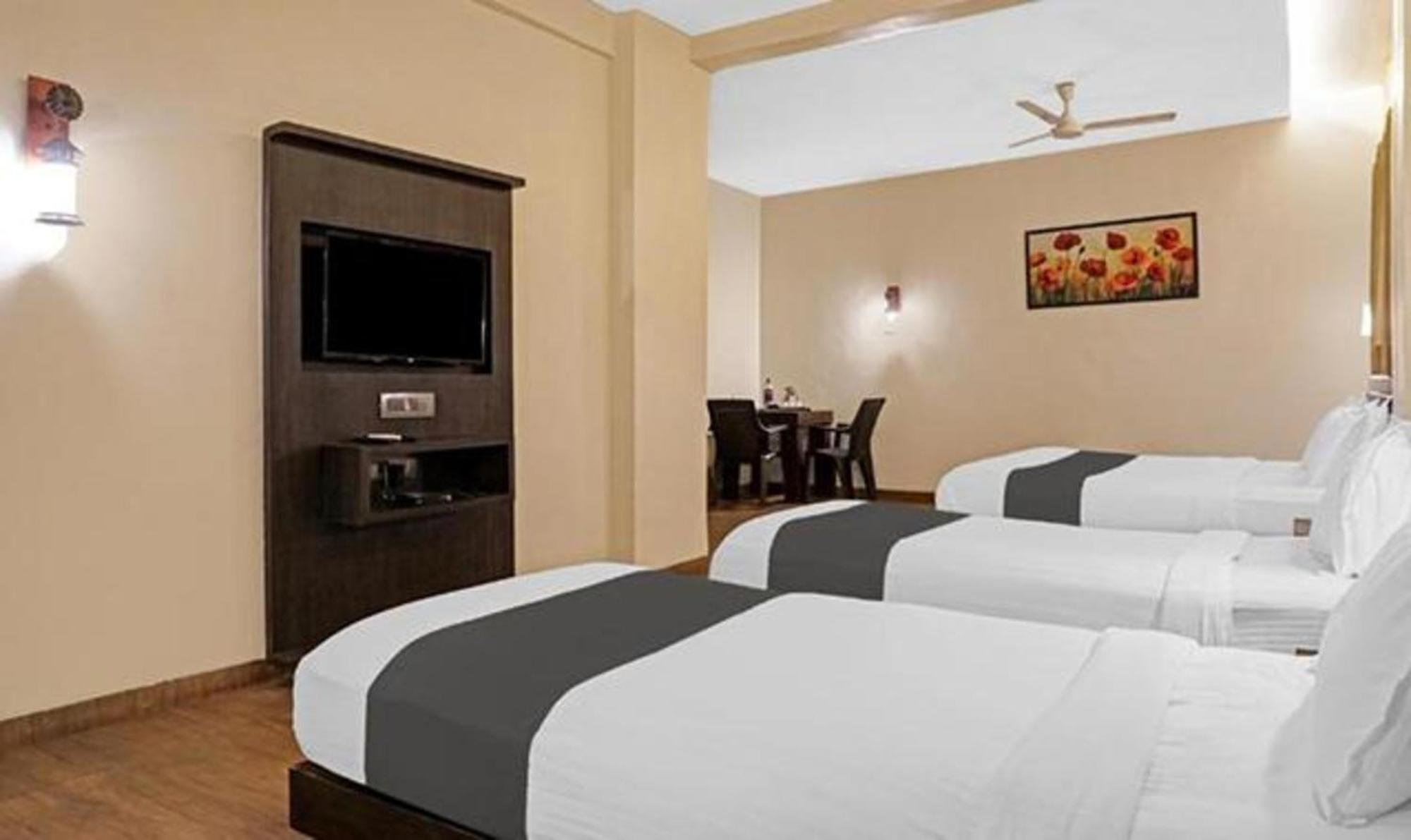 Omkar Executive Otel Yerandwane Dış mekan fotoğraf