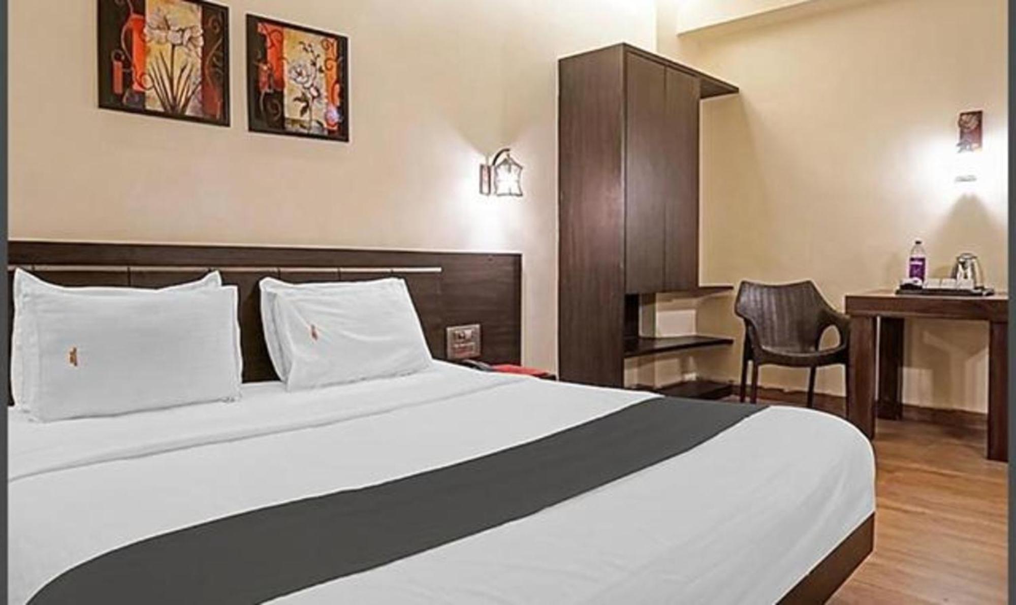Omkar Executive Otel Yerandwane Dış mekan fotoğraf