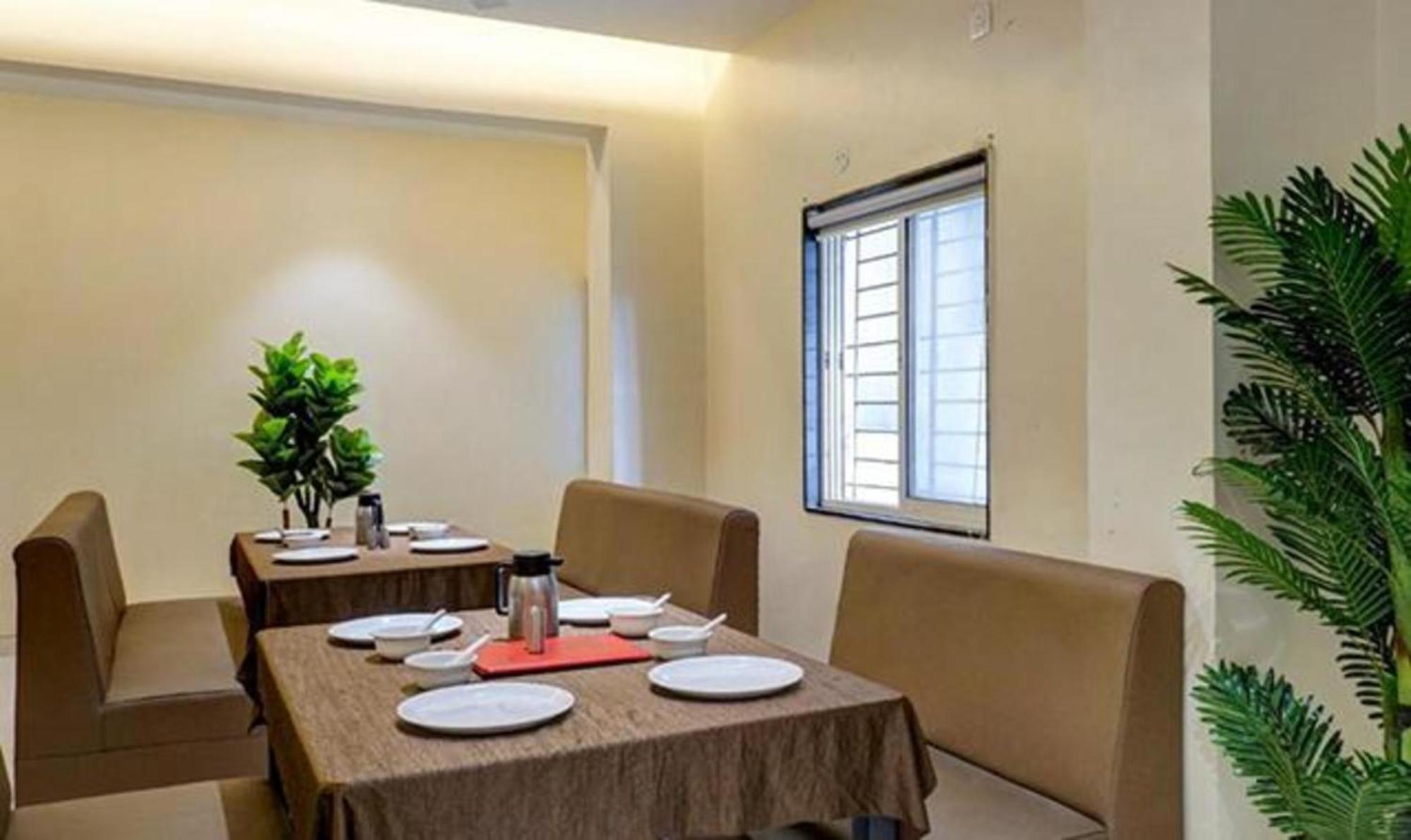 Omkar Executive Otel Yerandwane Dış mekan fotoğraf